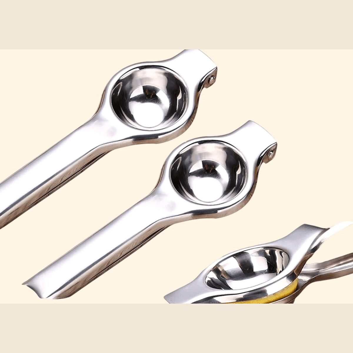 Pack of 2 stainless steel citrus squeezers