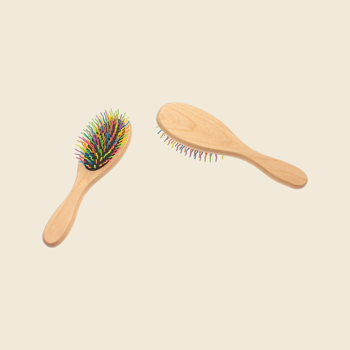 Wooden hairbrush set, 2 pieces